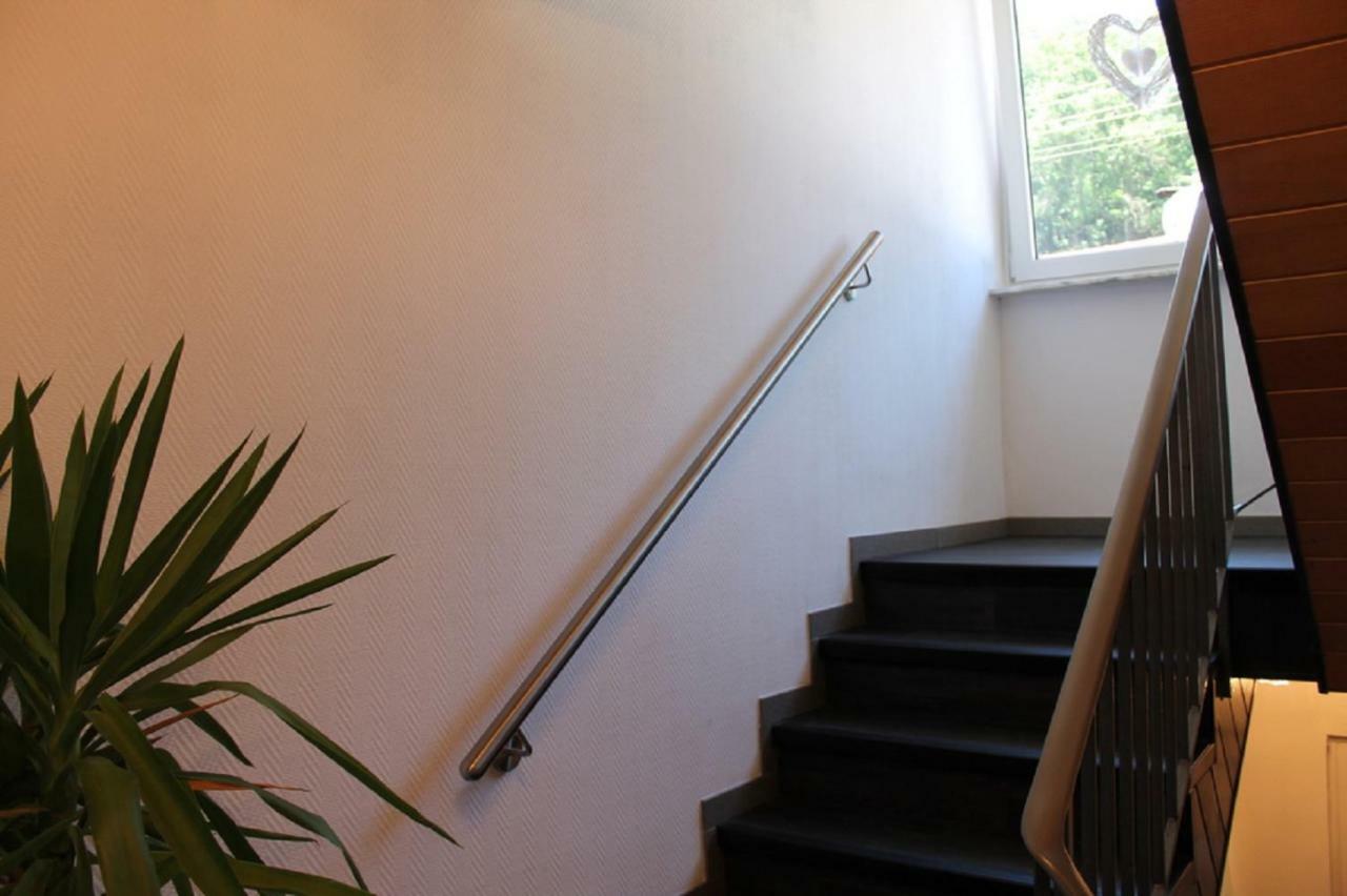 Ferienwohnung Jasmin In Schoenau Bei Heidelberg Fewo 2 舍瑙 外观 照片